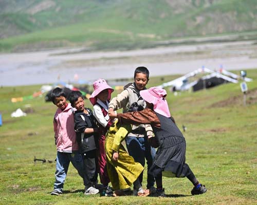   黃河源孩子們的快樂暑假